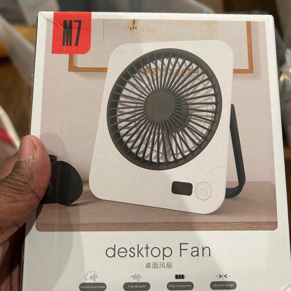 🐝 Live Show with ZeeZee2000! - Picture 13 of 14